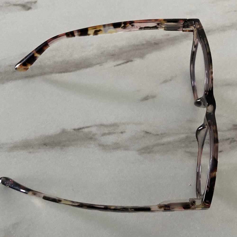 Tortoise Shell Pattern Glasses - Picture 16 of 16